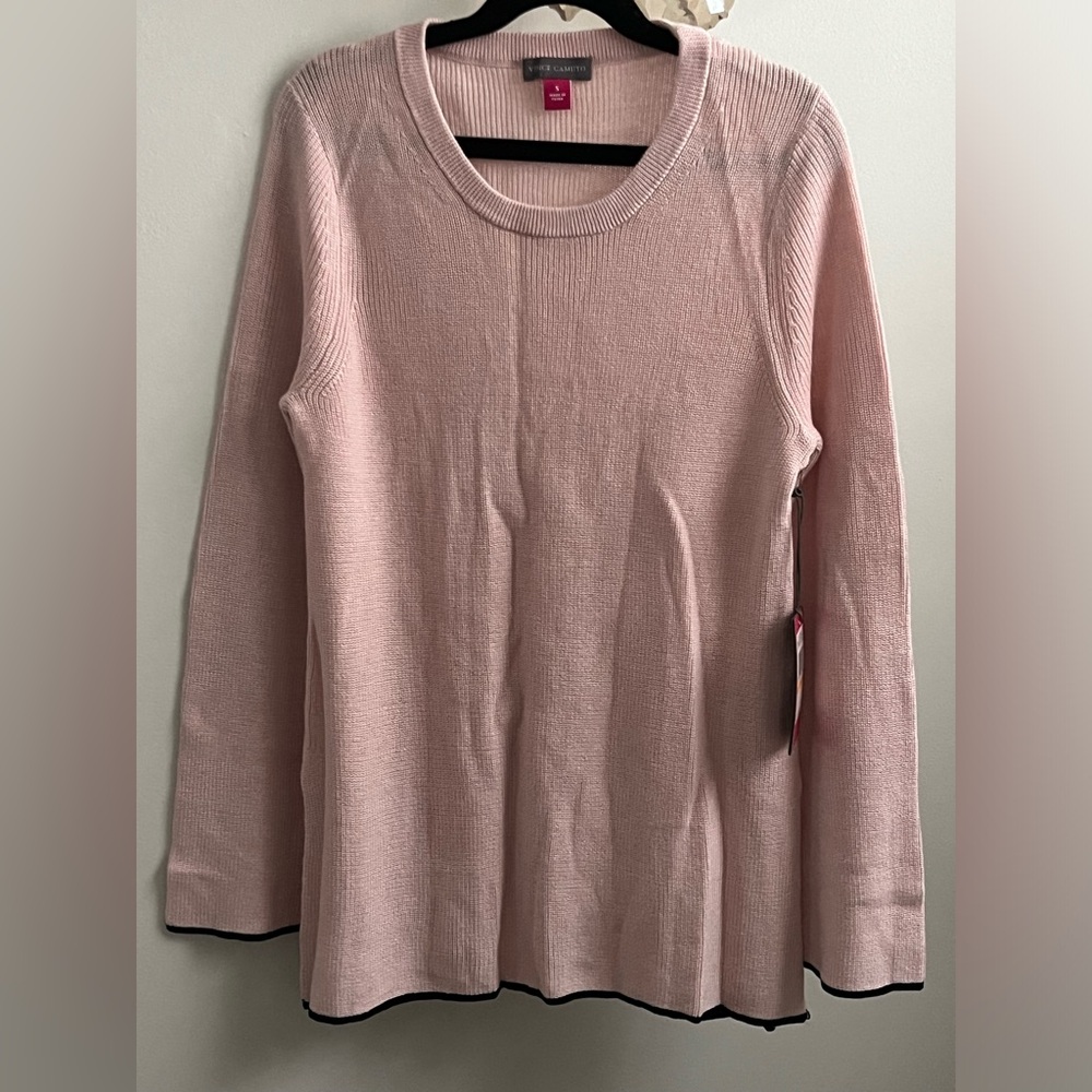 Vince Camuto Blush Knitwear long sleeve and round neck